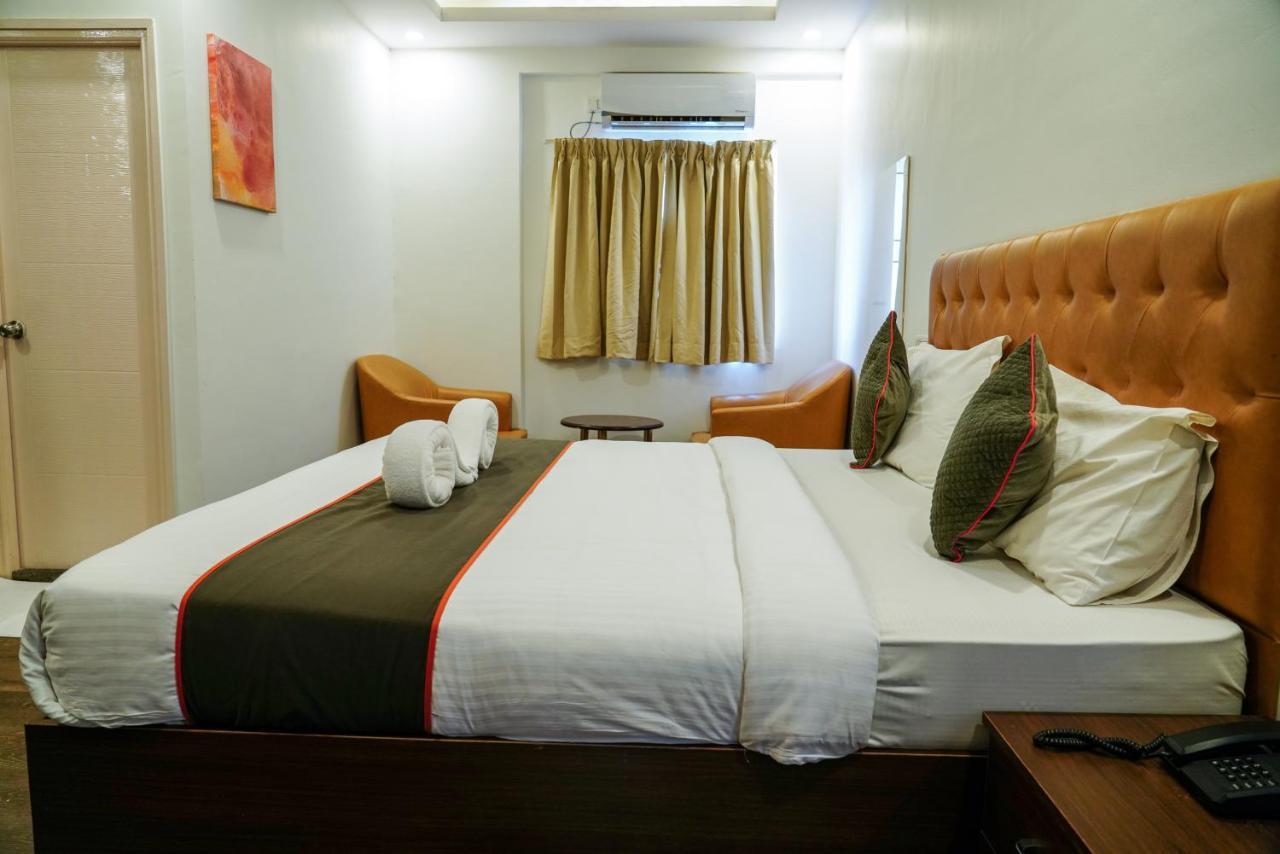 העיר בנגלור Suraksha Stay Itpl Hotel Banglore מראה חיצוני תמונה